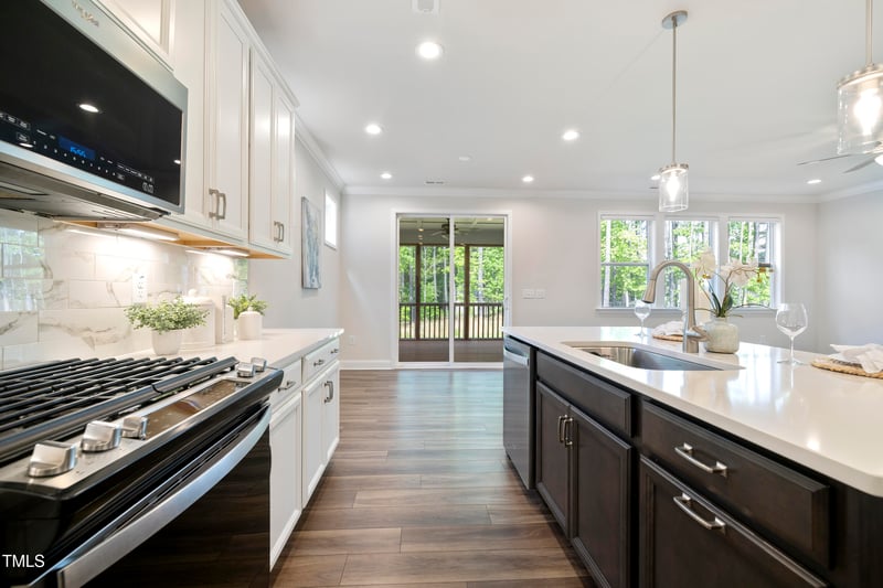 425 Shadow Falls Dr, Wendell, NC 27591