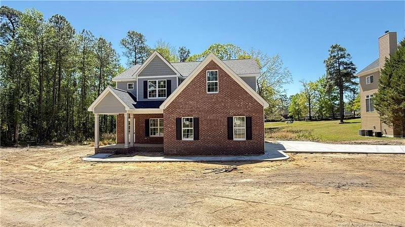 425 Shawcroft Rd, Fayetteville, NC 28311