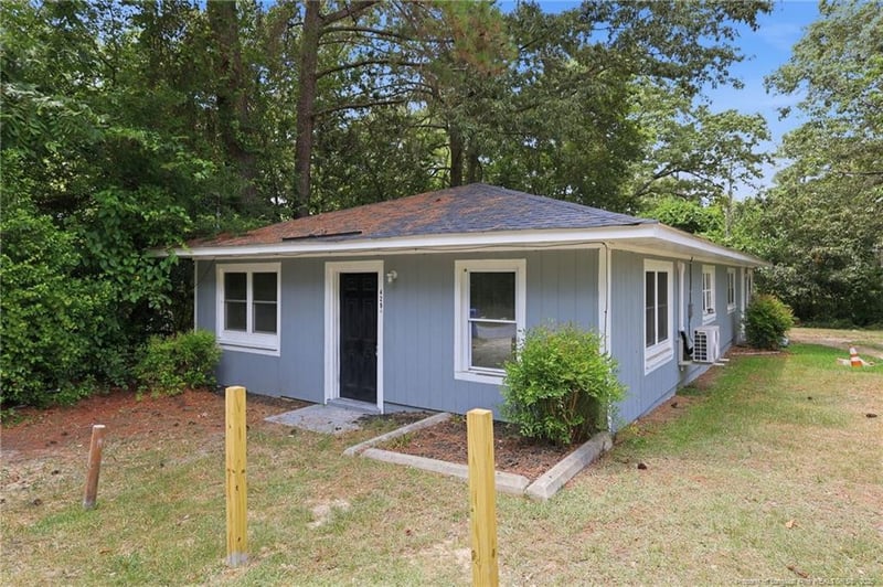 425 Squirrel St, Fayetteville, NC 28303