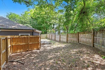 425 Stallings St, Clayton, NC 27520