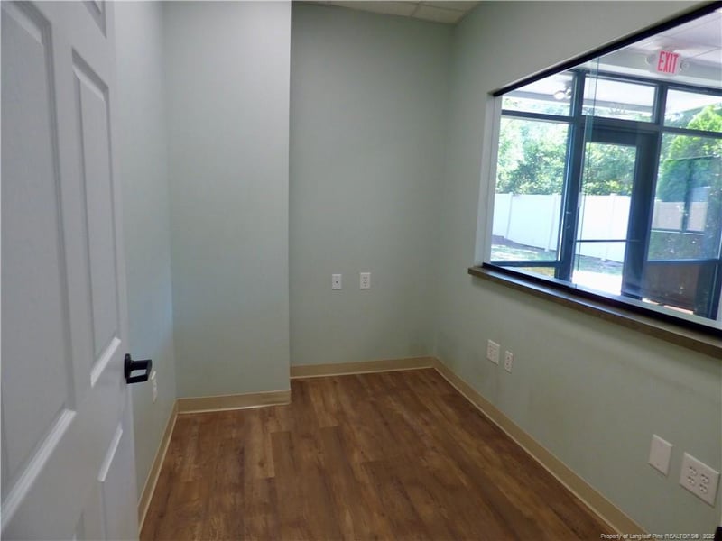 4250 Clinton Rd #102, Fayetteville, NC 28312