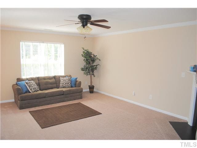 4254 Offshore Dr, Raleigh, NC 27610