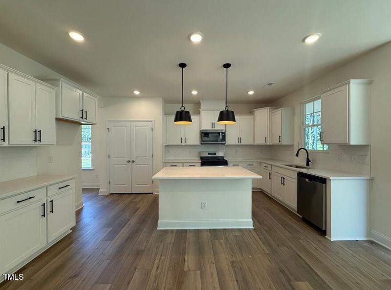 426 Adams Pointe Ct, Angier, NC 27501