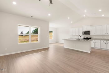 426 Chedworth Dr, Angier, NC 27501