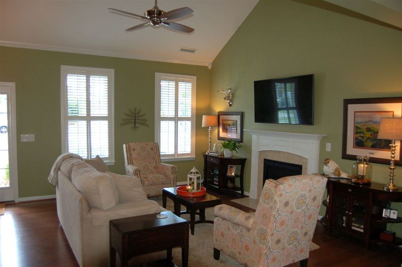 426 Glenview Ln, Durham, NC 27703