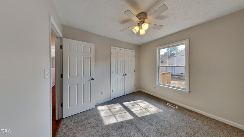 426 Green Spring Dr, Sanford, NC 27332