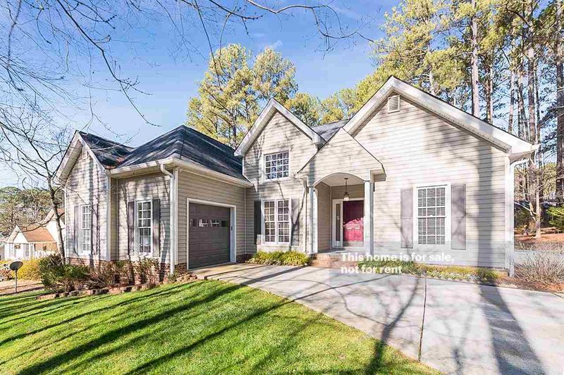 426 Gus Rd, Durham, NC 27703