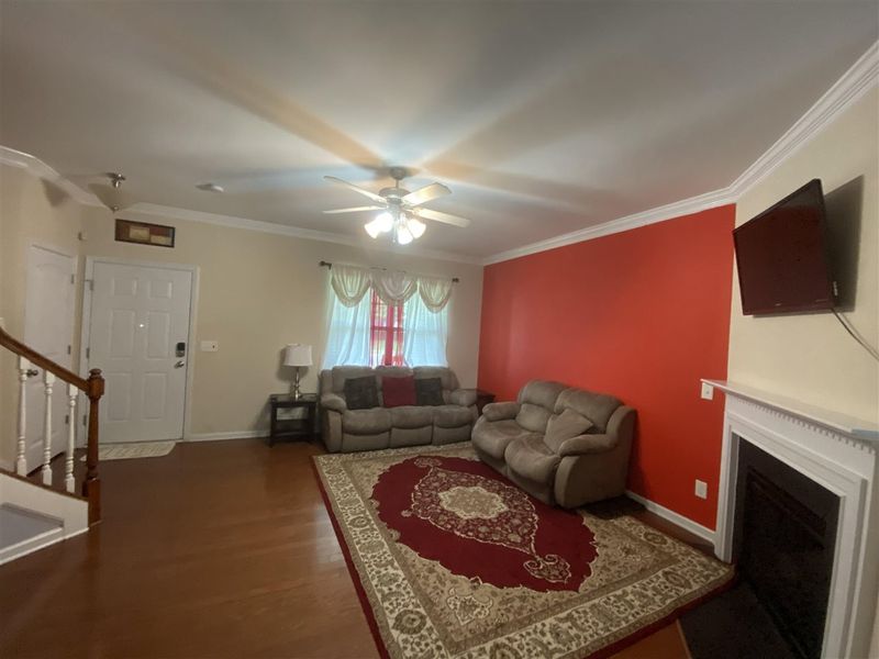 426 Hidden Treasure Dr, Durham, NC 27712