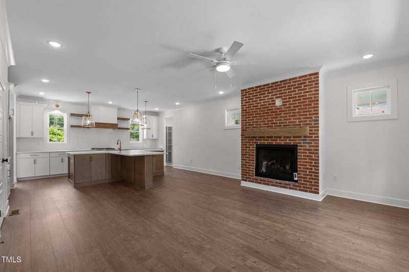 426 Hillsborough St, Franklinton, NC 27525