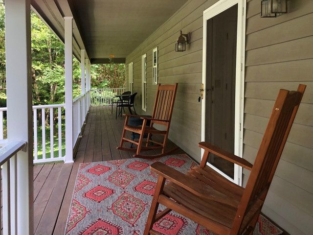 426 N Pea Ridge Rd, Pittsboro, NC 27312