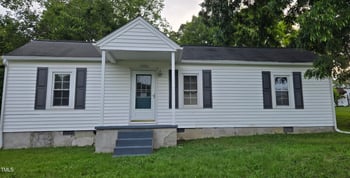 426 Smith St, Burlington, NC 27217