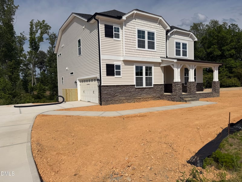 426 Sweetfern Ln, Zebulon, NC 27597