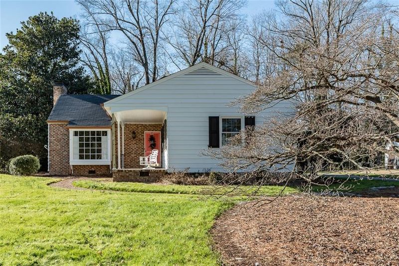 426 Tarleton Ave, Burlington, NC 27215