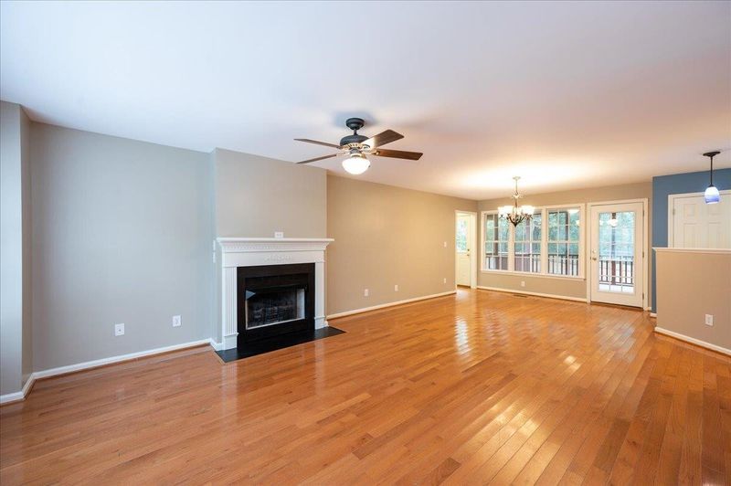 426 Tyler Run Dr, Wake Forest, NC 27587
