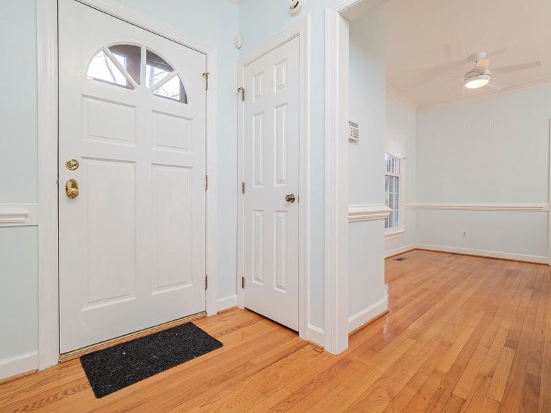 426 Van Thomas Dr, Raleigh, NC 27615