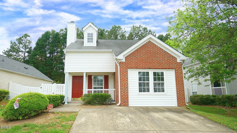 4264 Lake Woodard Dr, Raleigh, NC 27604 | MLS# 10165922 | Raleigh Realty