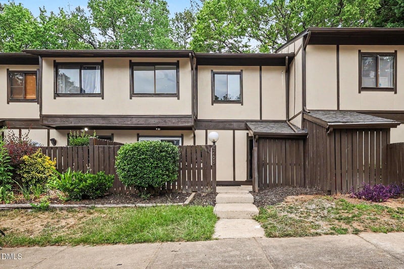 4268 Lake Ridge Dr, Raleigh, NC 27604