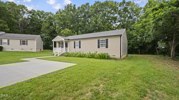 427 Elm Ct, Burlington, NC 27217