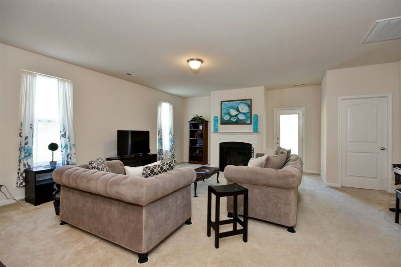 427 Kinnakeet Dr, Durham, NC 27704