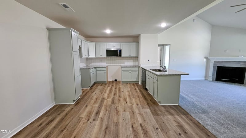 427 Magnolia Run Way, Benson, NC 27504
