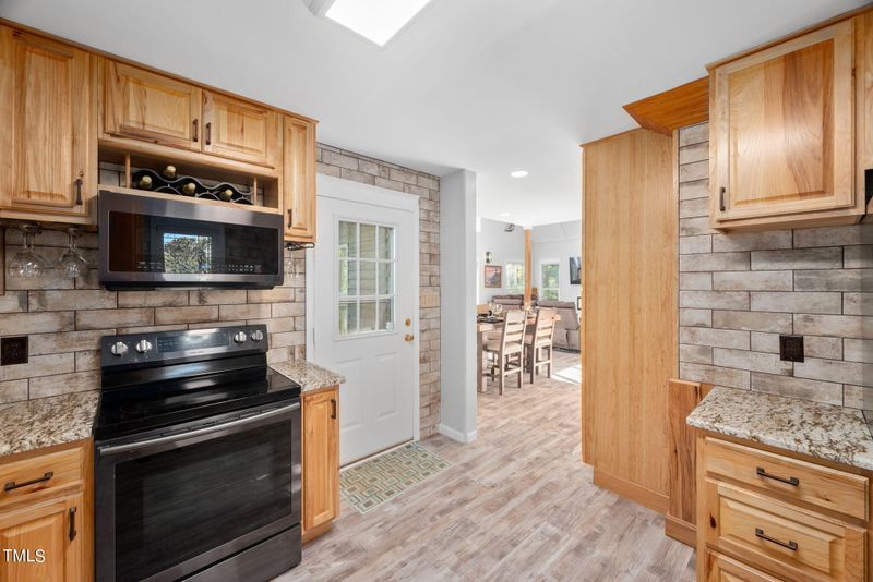 427 Mason Rd, Durham, NC 27712