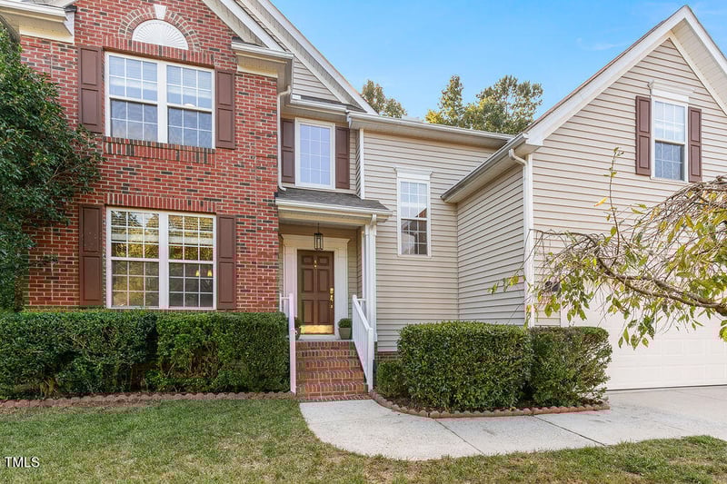 427 New Parkside Dr, Chapel Hill, NC 27516