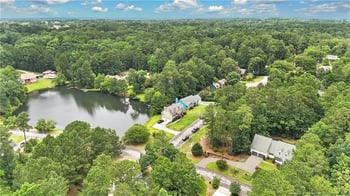 427 Newburgh Dr, Fayetteville, NC 28311
