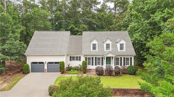 427 Newburgh Dr, Fayetteville, NC 28311