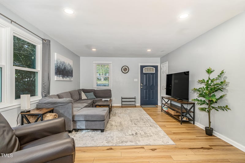 427 Ridgefield Rd, Chapel Hill, NC 27517