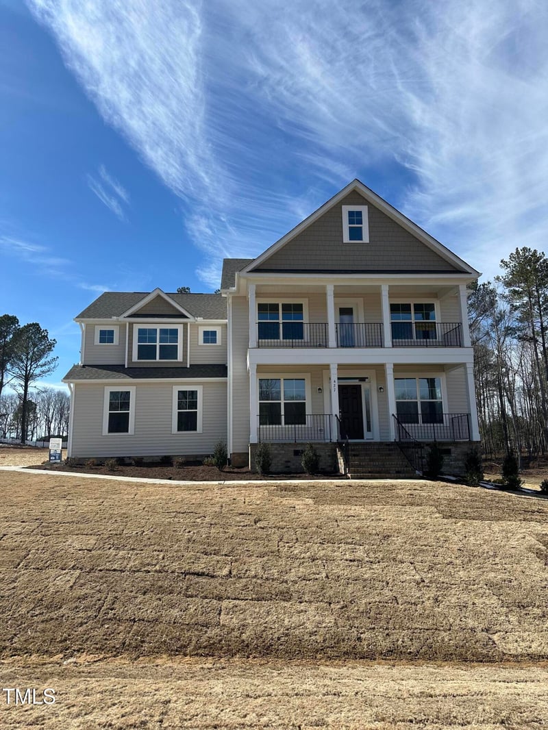 427 Rising Star Dr, Clayton, NC 27520
