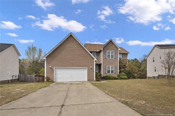 4270 Home Stretch Dr, Parkton, NC 28371