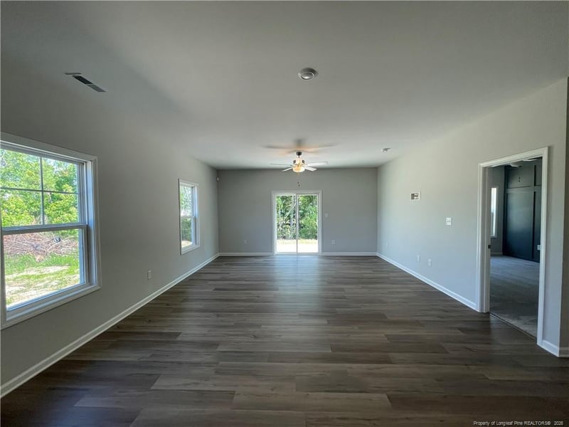 4271 Halkirk Dr, Fayetteville, NC 28312