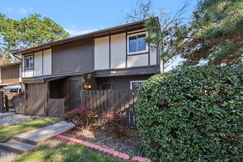 4271 Lake Ridge Dr, Raleigh, NC 27604