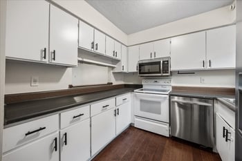 4271 Lake Ridge Dr, Raleigh, NC 27604