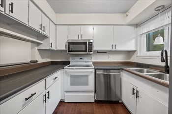 4271 Lake Ridge Dr, Raleigh, NC 27604