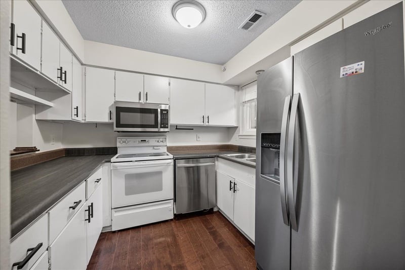 4271 Lake Ridge Dr, Raleigh, NC 27604