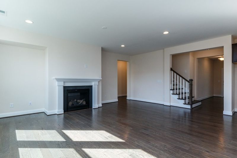 4272 Rockdell Hall St, Raleigh, NC 27616