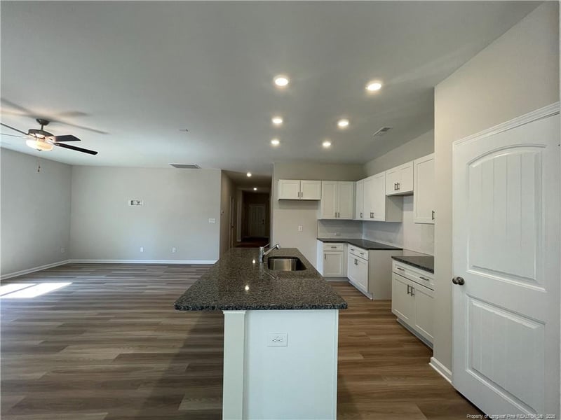 4275 Halkirk Dr, Fayetteville, NC 28312