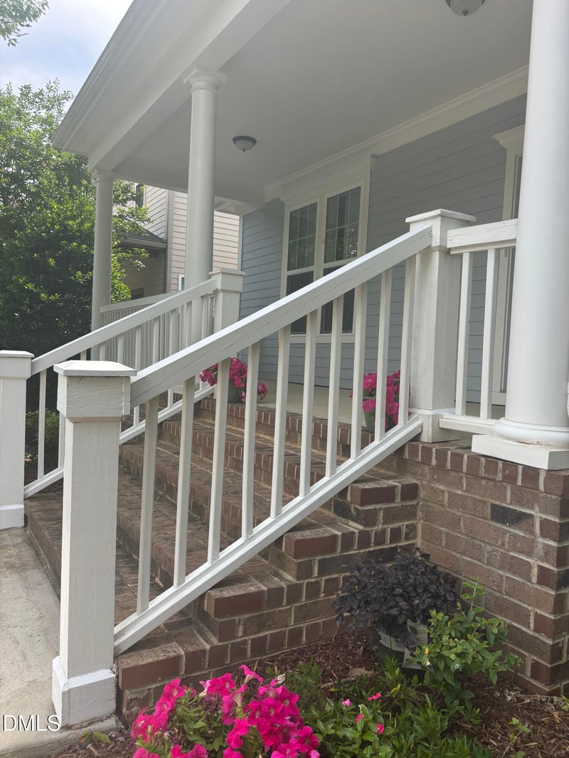 428 Claremont Dr, Chapel Hill, NC 27516
