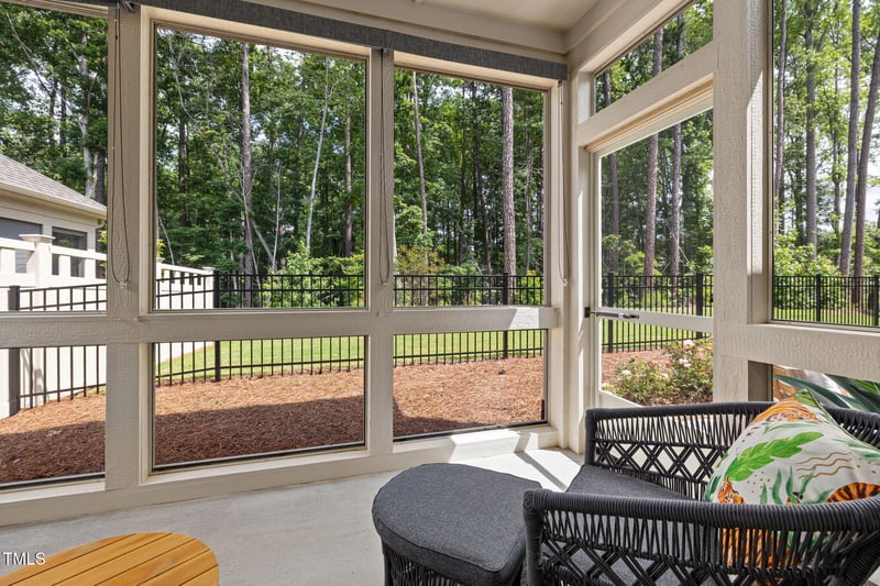 428 Crayton Oak Dr, Cary, NC 27519