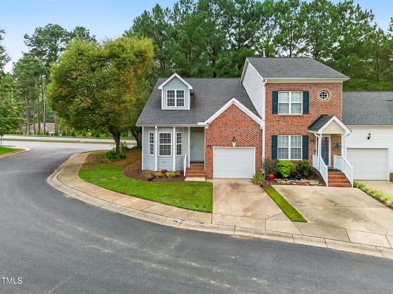 428 Grand Pointe Dr, Garner, NC 27529