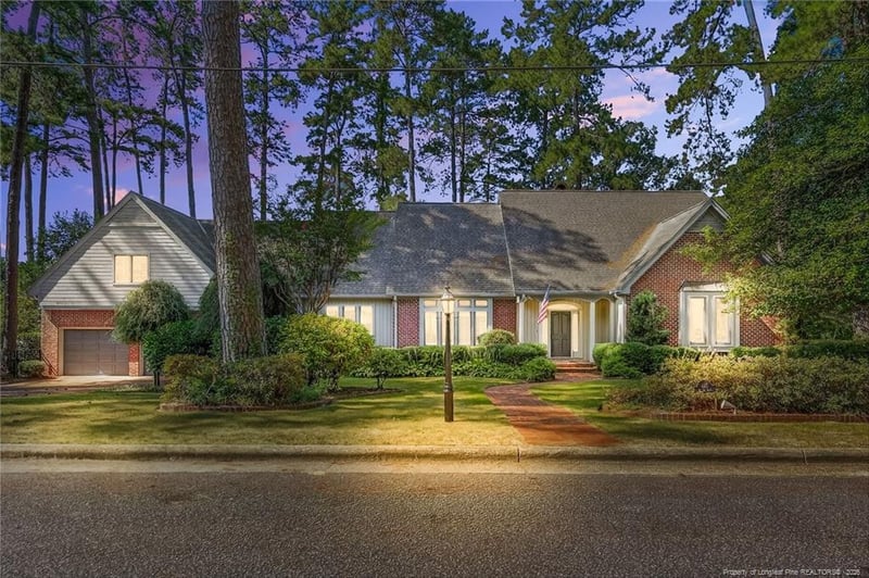 428 Holly Ln, Fayetteville, NC 28305