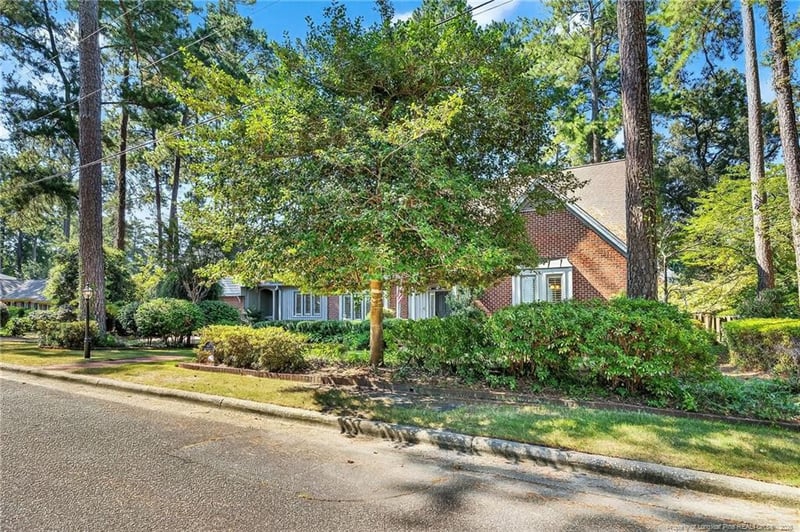 428 Holly Ln, Fayetteville, NC 28305