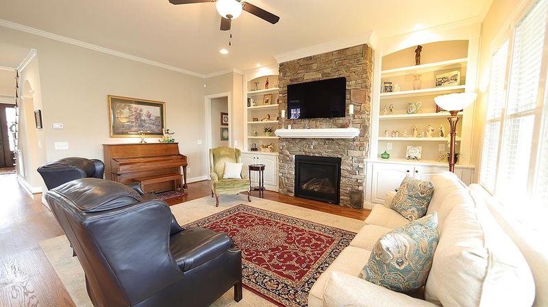 428 Kings Glen Way, Wake Forest, NC 27587