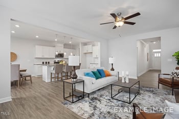 428 Longleaf Glen Ln, Zebulon, NC 27597