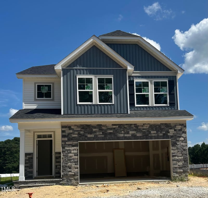 428 Longleaf Glen Ln, Zebulon, NC 27597