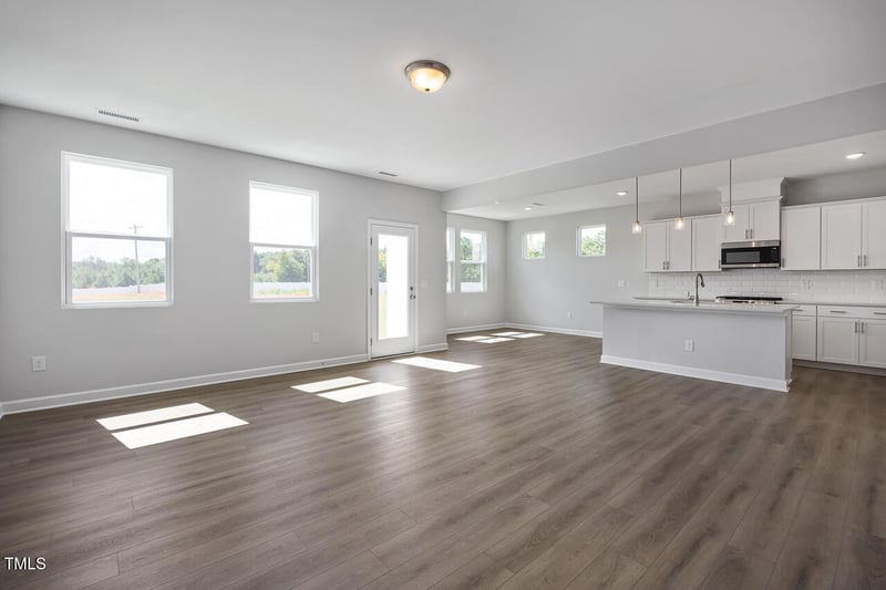 428 Longleaf Glen Ln, Zebulon, NC 27597