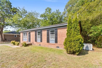 428 Perth St, Fayetteville, NC 28314