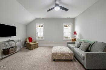 428 Skybluff Cir, Fuquay Varina, NC 27526