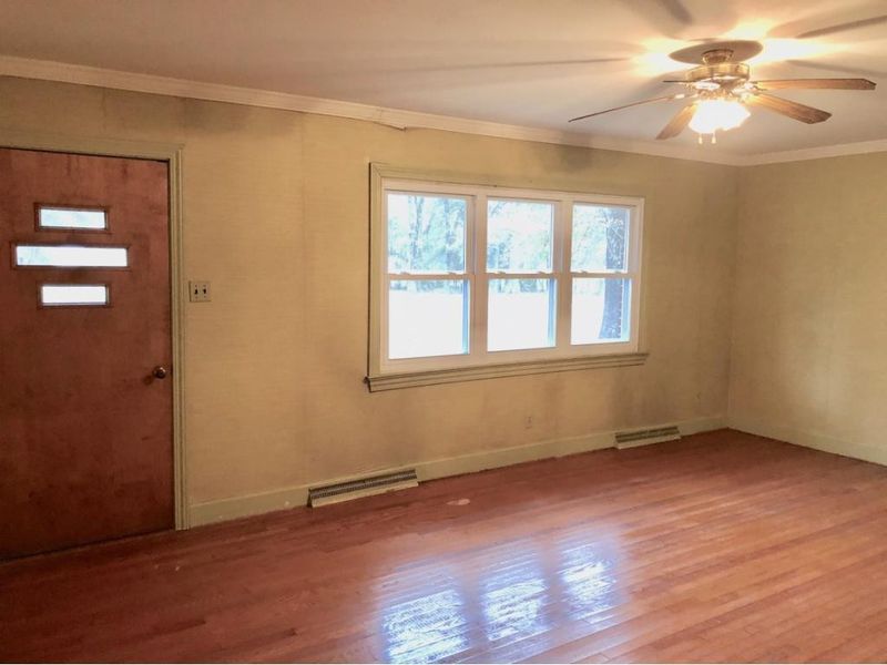 4283 Brick Church Rd, Burlington, NC 27215
